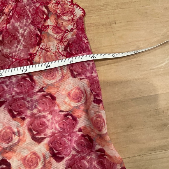 DKNY pink burgundy floral flowy mesh rose embroidered camisole L (12-14) - Picture 6 of 8